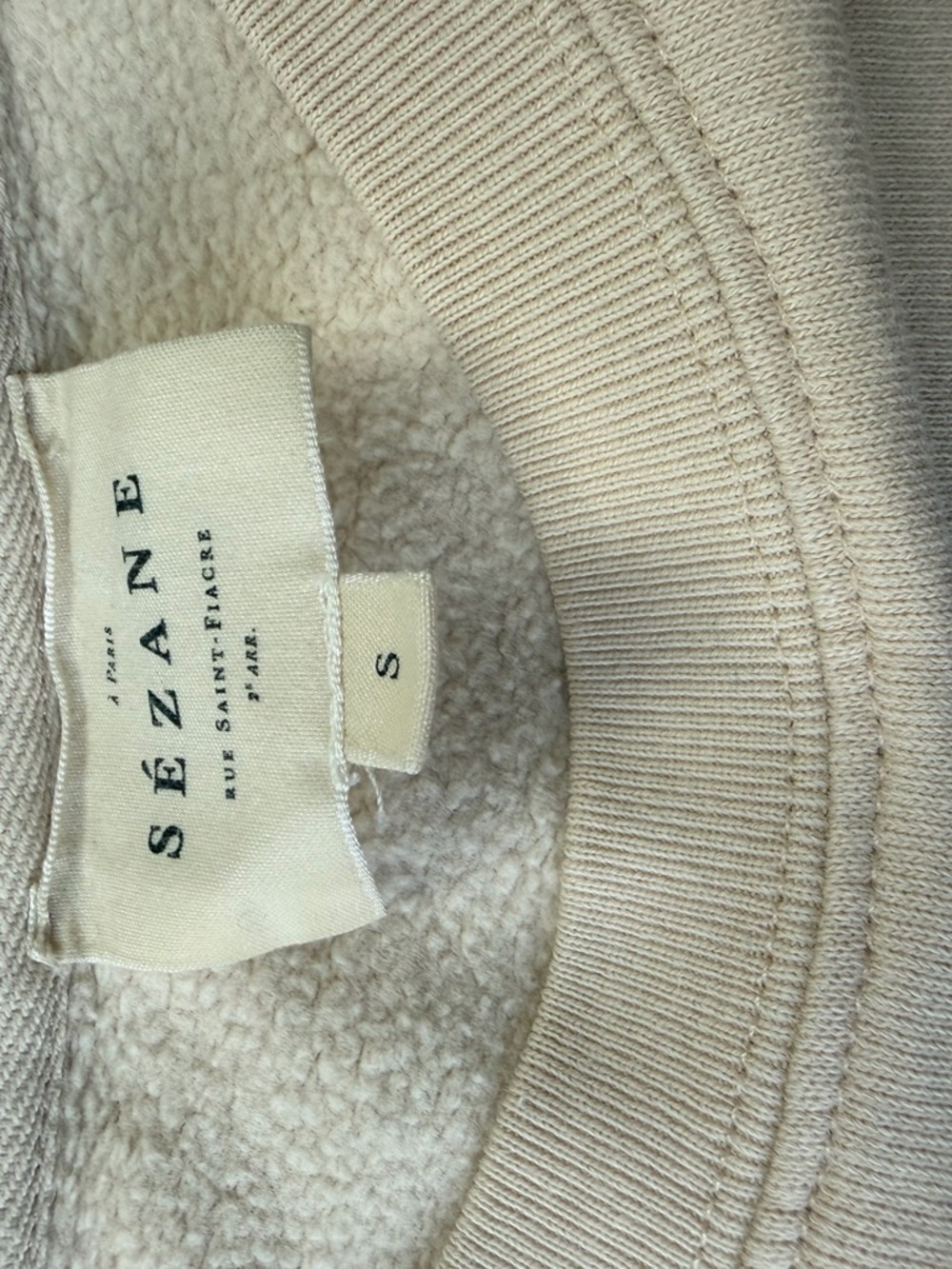 Sezane Cream Sweatshirt with Red Heart Graphic - Picture 3 of 7